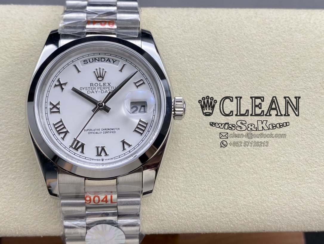 3355b4677123c74715ac6d2a43bff2c9 ROLEX DAY-DATE WHITE DIAL 36MM - Image 1