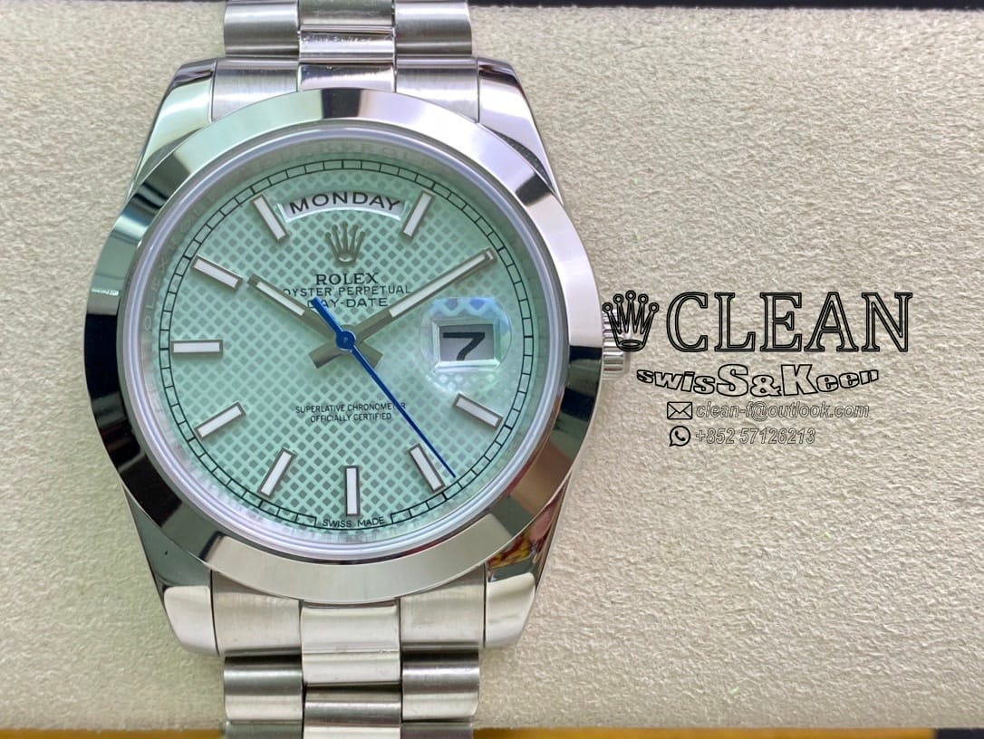 8c907b93aa3cd204b786901139862847 ROLEX DAY-DATE GREEN DIAL 40MM - Image 1