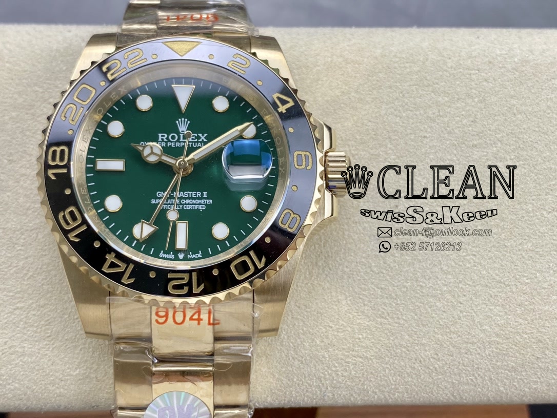 9d178a68ee9b2fdd969bc7bb89e414e4 ROLEX GMT-MASTER GREEN DIAL 40MM - Image 1
