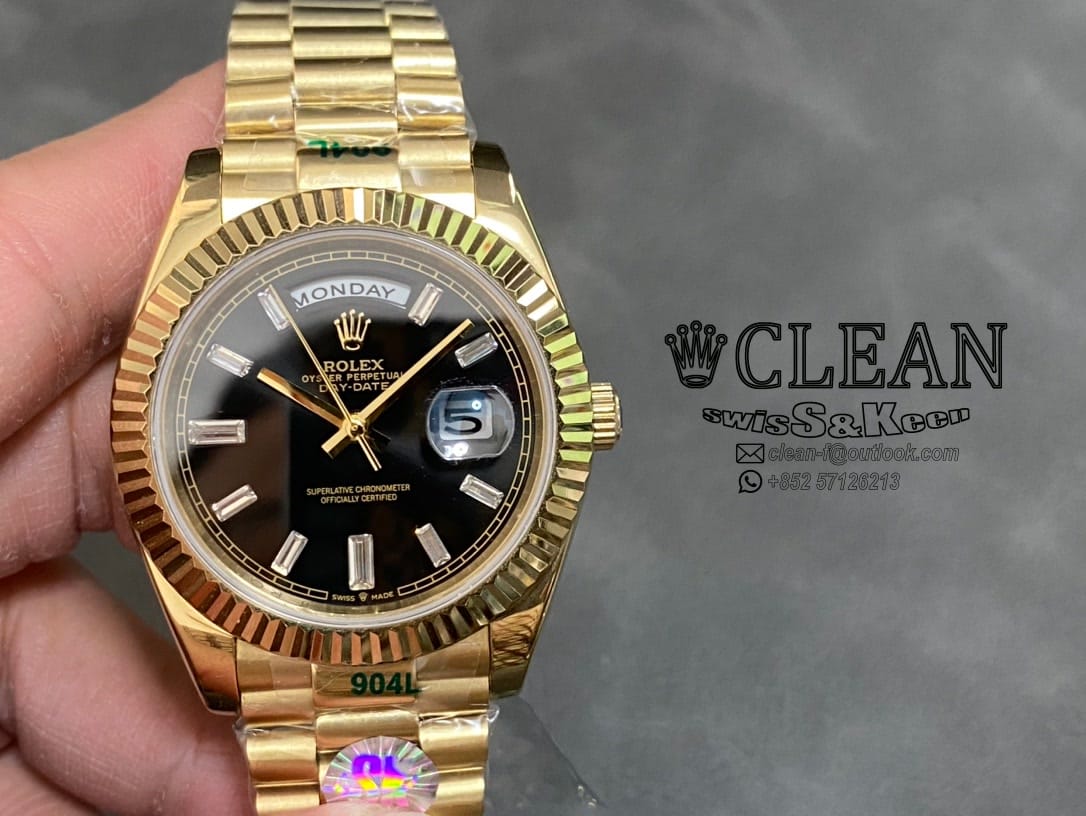 cbc70921ab07ca7b5f13888ccdf49fba ROLEX DAY-DATE BLACK DIAL 40MM - Image 1